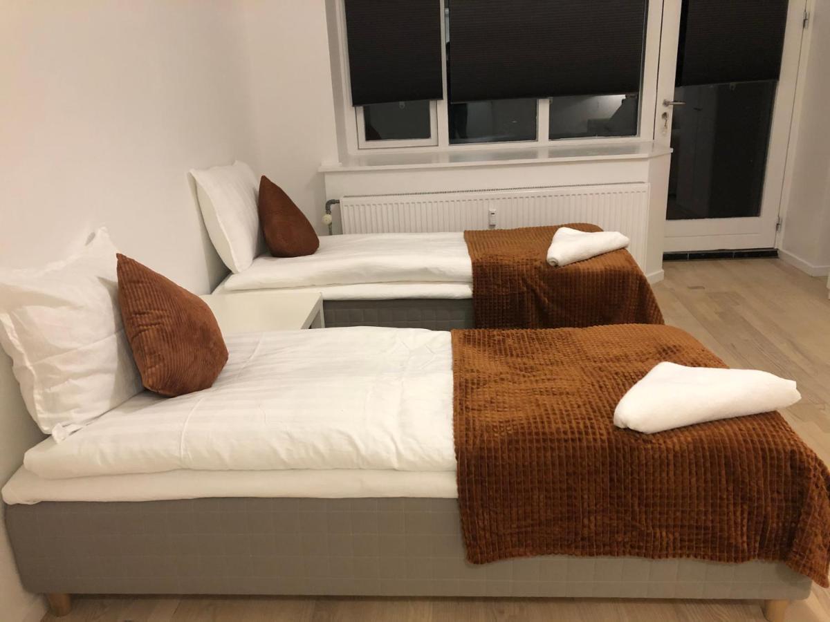 Sleep, Vanlose Lägenhet